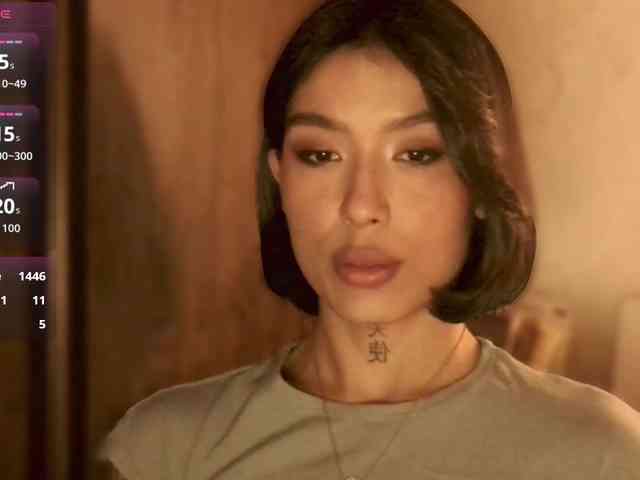 Girl-next-door webcam