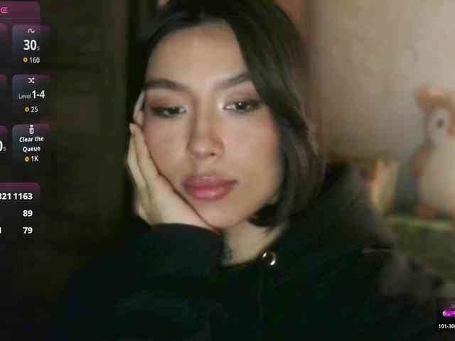 Girl-next-door webcam