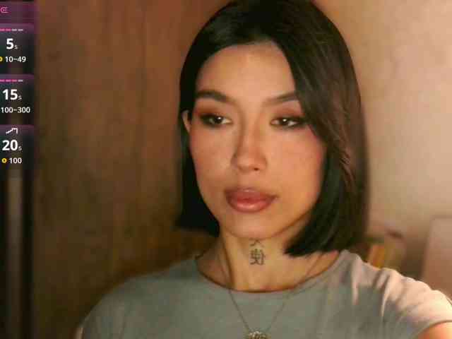 JulieTurner Live Webcam on BongaCams