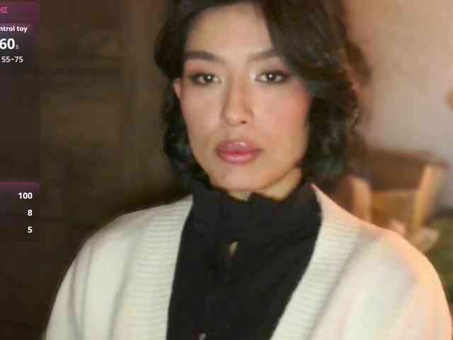 Girl-next-door webcam