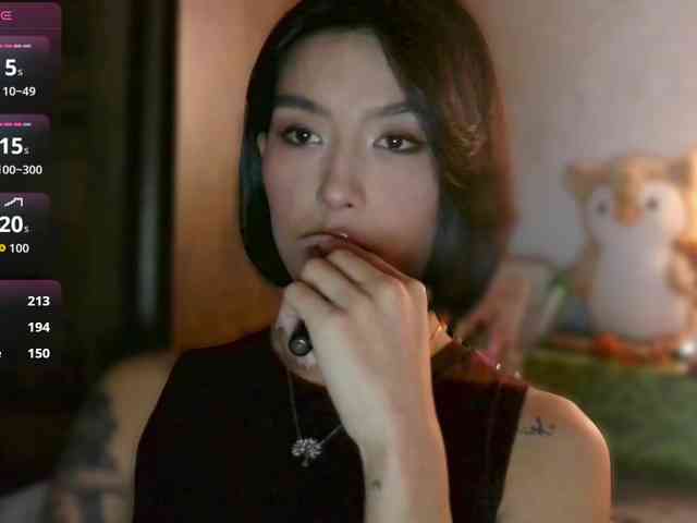 Girl-next-door webcam