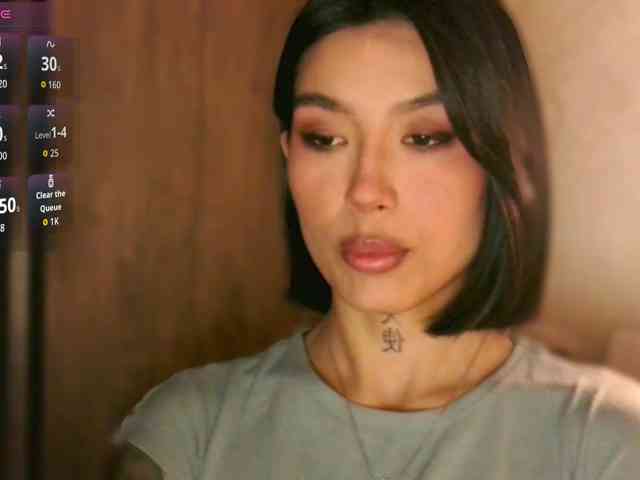 Girl-next-door webcam