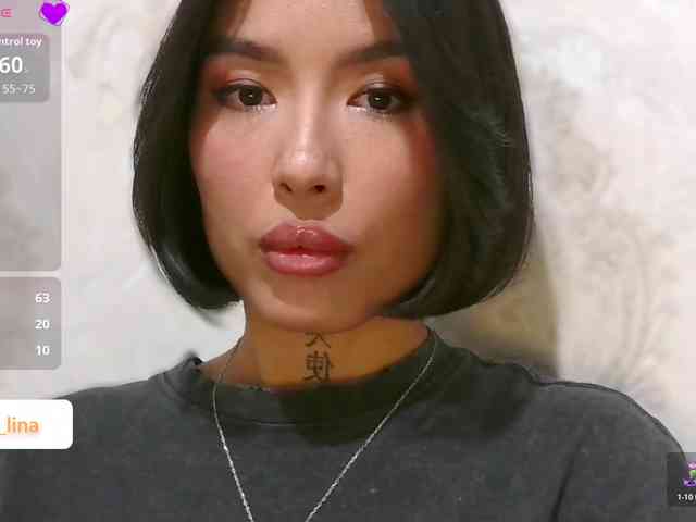 Girl-next-door webcam