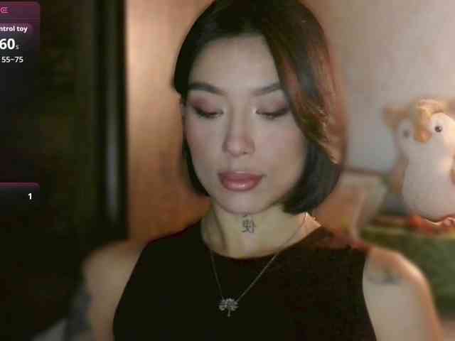 Girl-next-door webcam