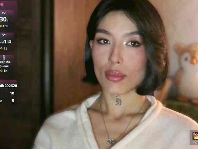 Girl-next-door webcam