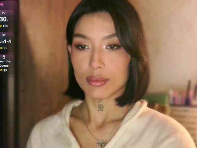 Girl-next-door webcam