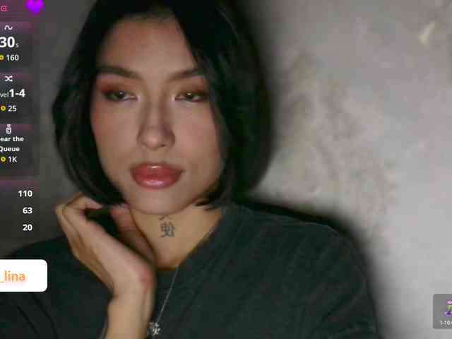 Girl-next-door webcam