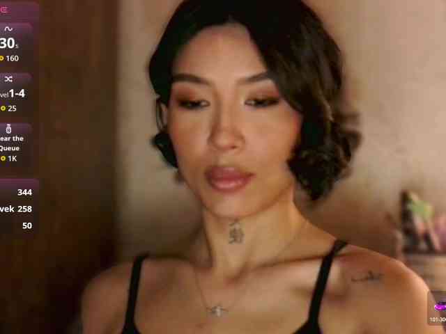 Girl-next-door webcam