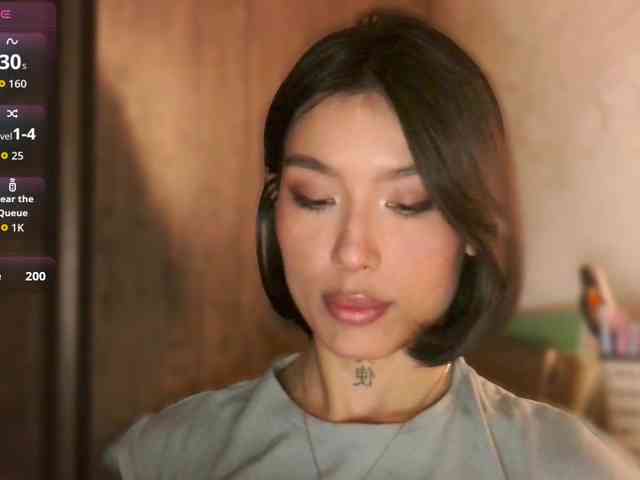 Girl-next-door webcam