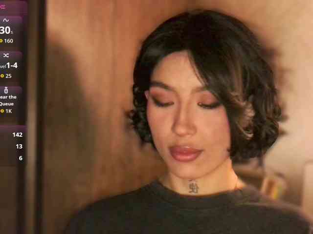 Girl-next-door webcam