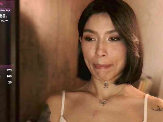 Girl-next-door webcam