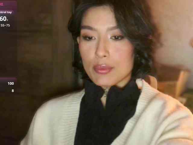 Girl-next-door webcam