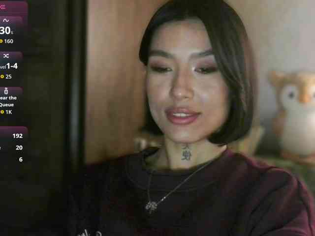 Girl-next-door webcam