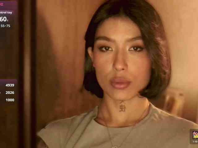 Girl-next-door webcam