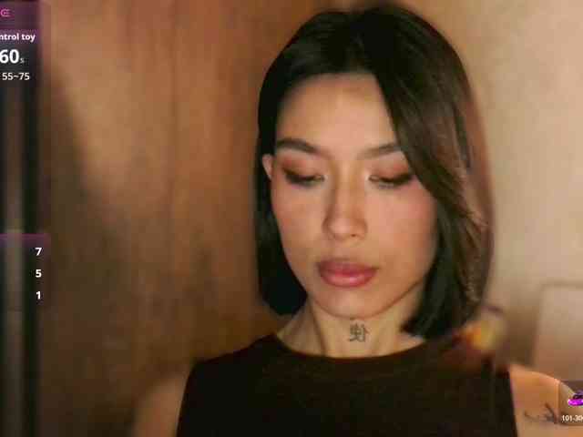 Girl-next-door webcam