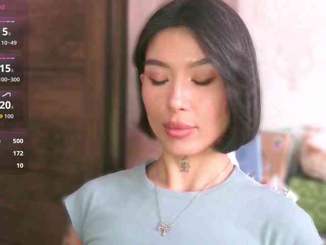 Girl-next-door webcam