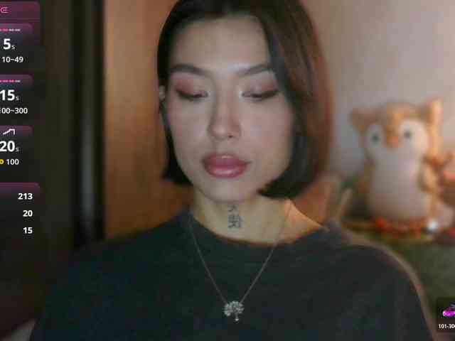 Girl-next-door webcam