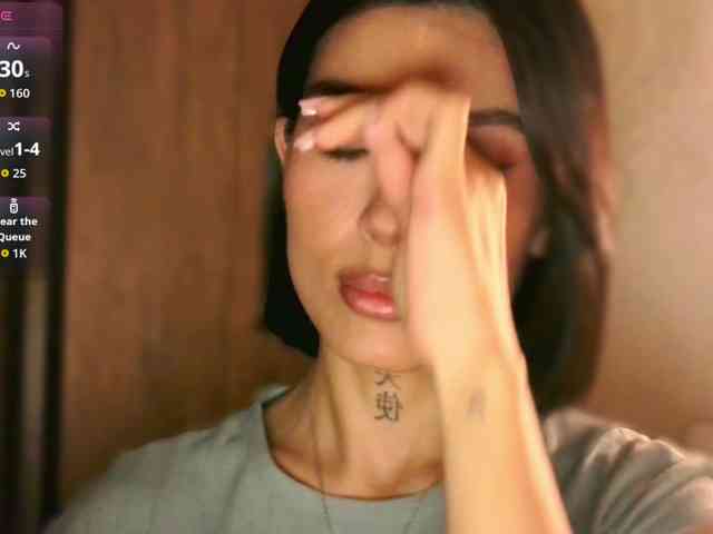 Girl-next-door webcam