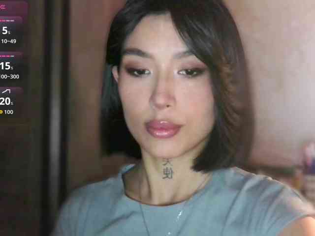 Girl-next-door webcam