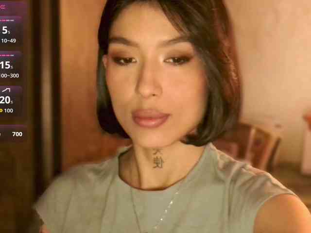 Girl-next-door webcam