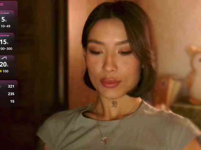 Girl-next-door webcam