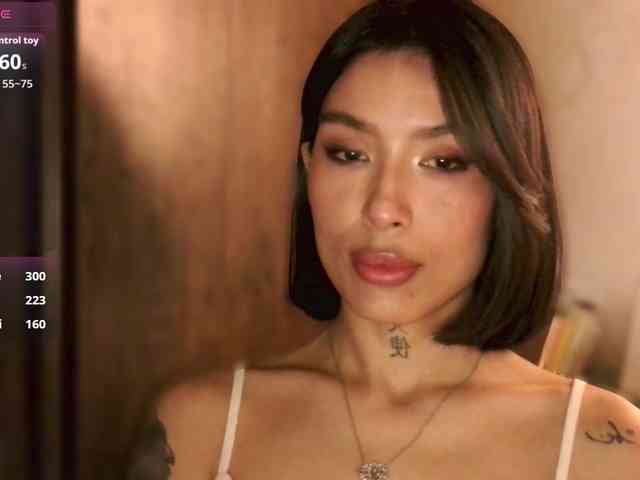 Girl-next-door webcam