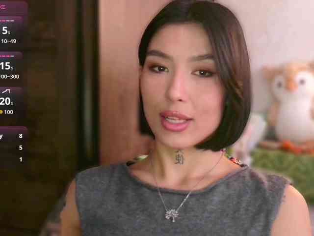 Girl-next-door webcam