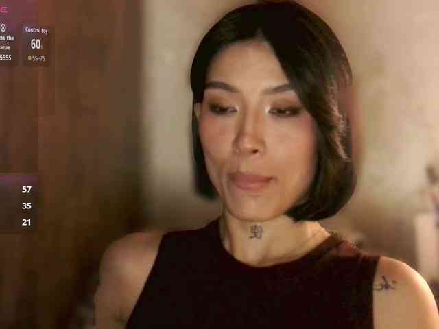 Girl-next-door webcam