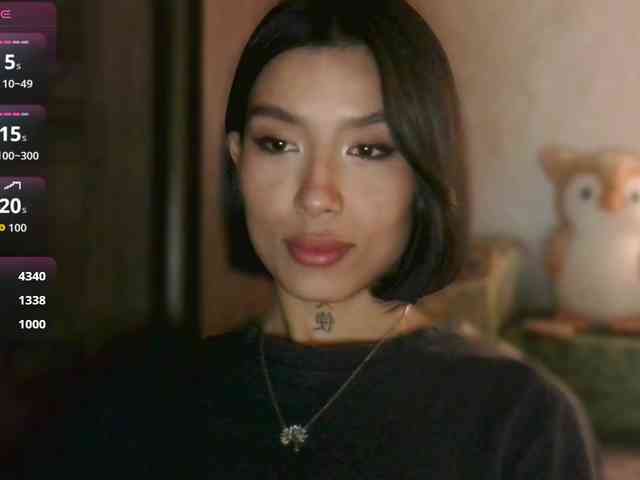 Girl-next-door webcam