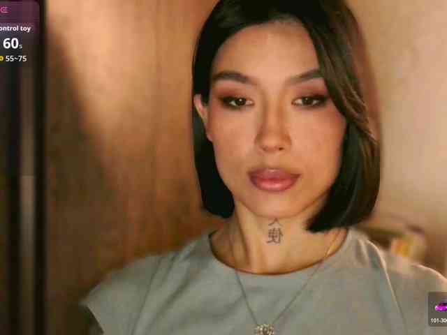 Girl-next-door webcam