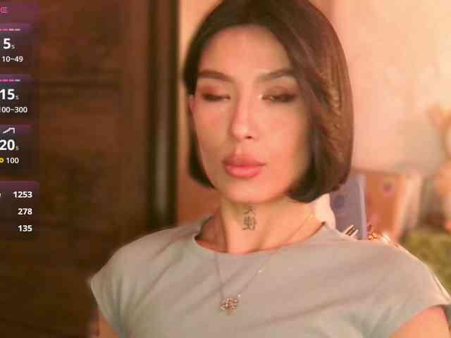 Girl-next-door webcam