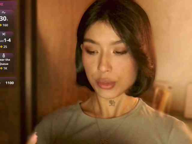 Girl-next-door webcam