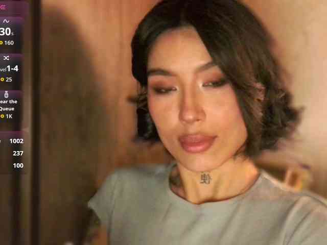 Girl-next-door webcam