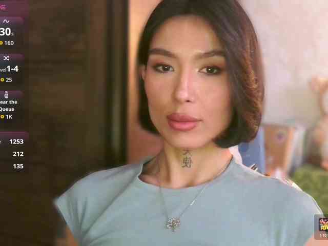 Girl-next-door webcam