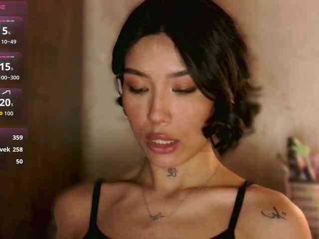 Girl-next-door webcam