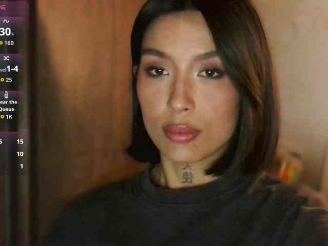 Girl-next-door webcam