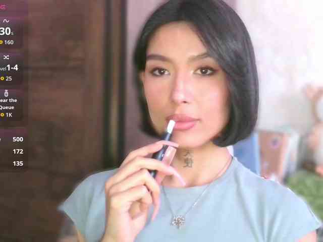 Girl-next-door webcam