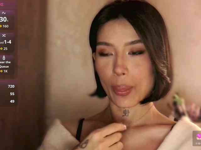 Girl-next-door webcam