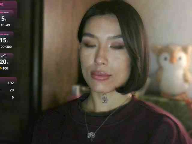 Girl-next-door webcam