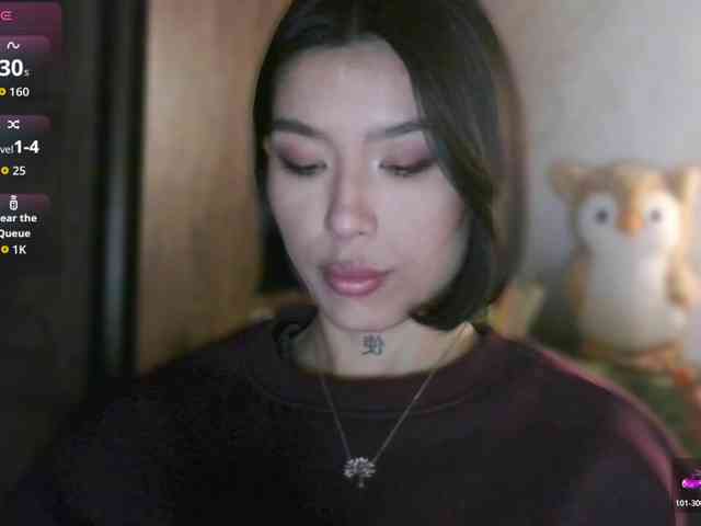 Girl-next-door webcam