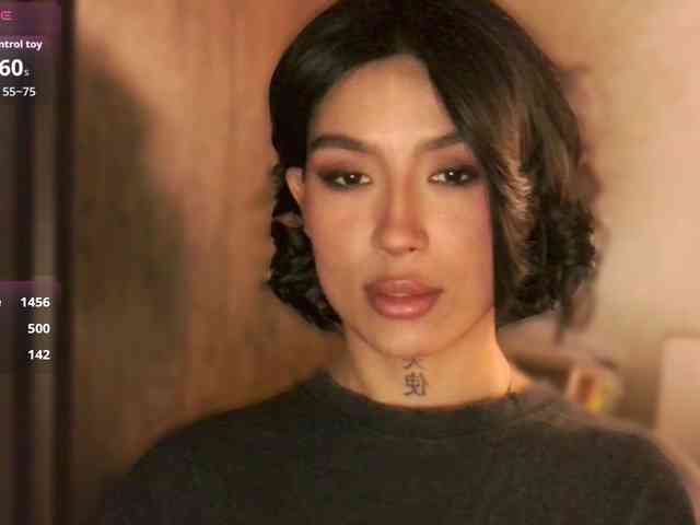 Girl-next-door webcam