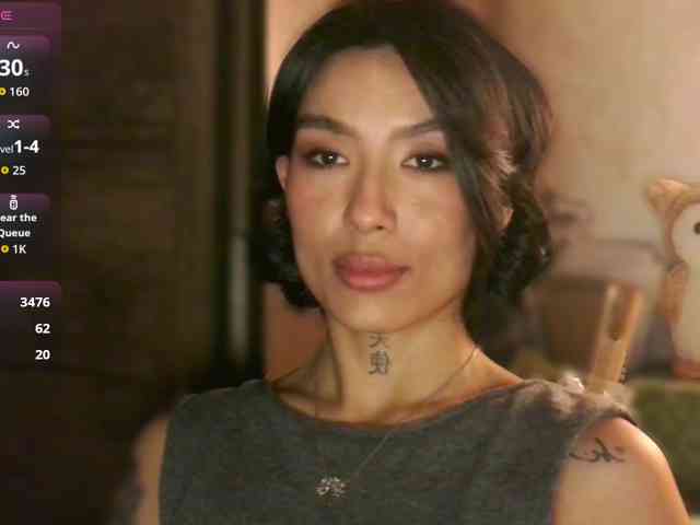 Girl-next-door webcam