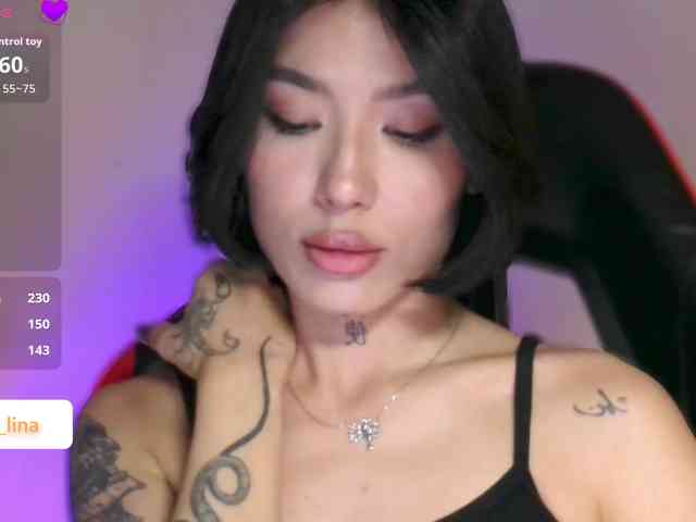 Girl-next-door webcam