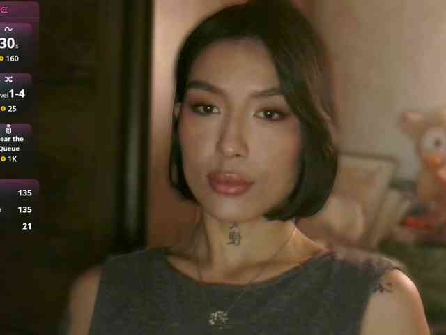 Girl-next-door webcam