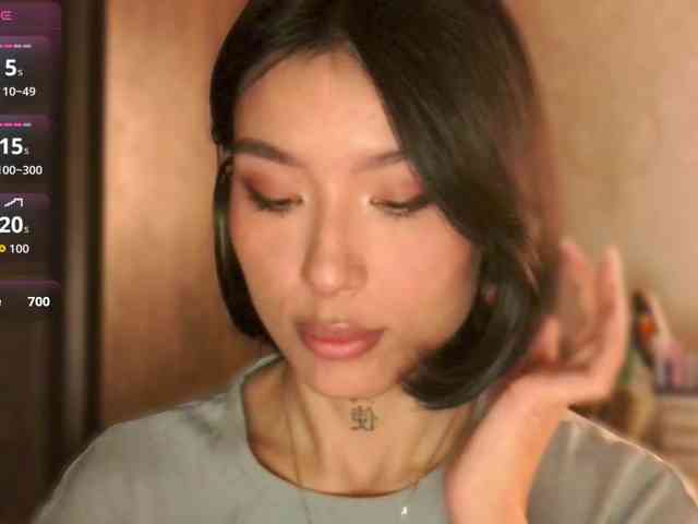 Girl-next-door webcam