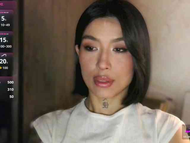 Girl-next-door webcam