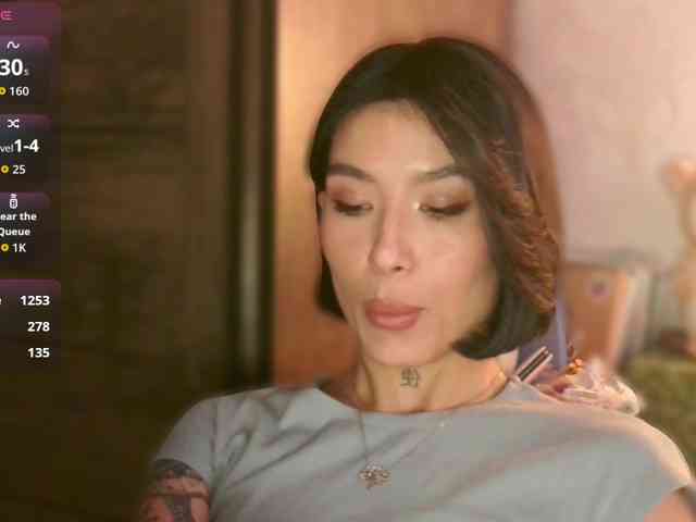 Girl-next-door webcam