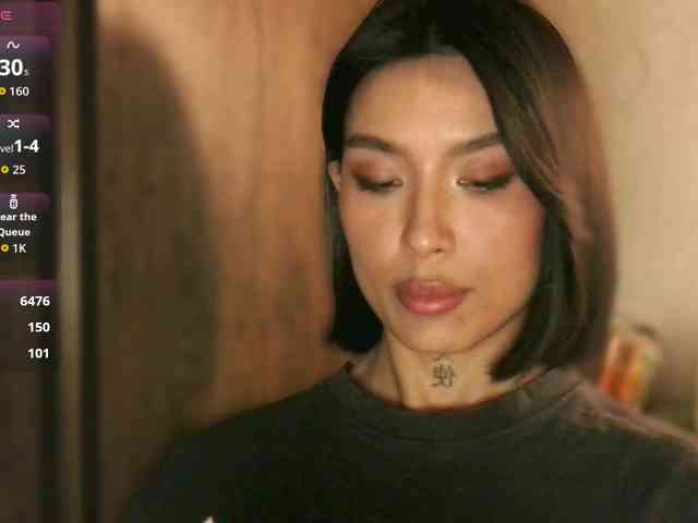 Girl-next-door webcam