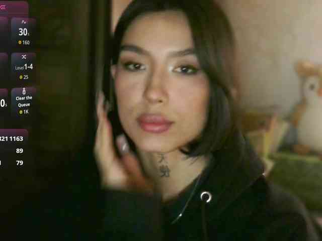 Girl-next-door webcam