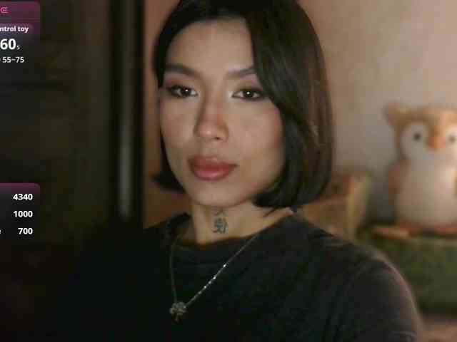 Girl-next-door webcam